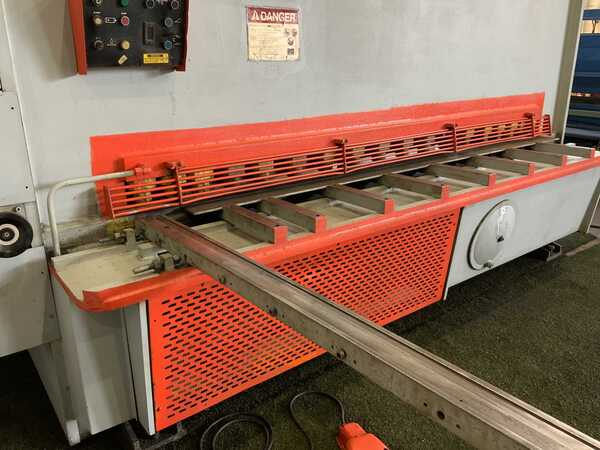 1/2" x 10' Atlantic #HDS10X1/2, hydraulic squaring shear, 18" hydraulic hold downs, 39" back gauge, 30 HP - Image 10