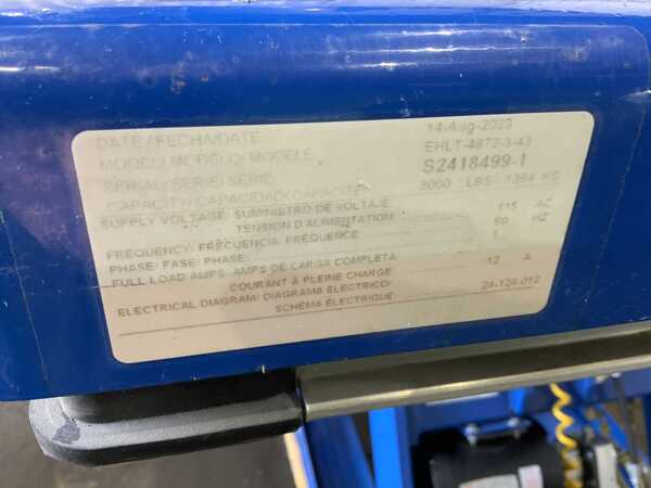3000 lb. Vestil #EHLT-487203043, hydraulic scisor lift table, 48" x 72" table, 36" lift height, 3/4 HP, 2023 - Image 6