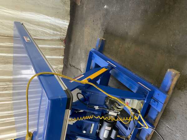 3000 lb. Vestil #EHLT-487203043, hydraulic scisor lift table, 48" x 72" table, 36" lift height, 3/4 HP, 2023 - Image 7