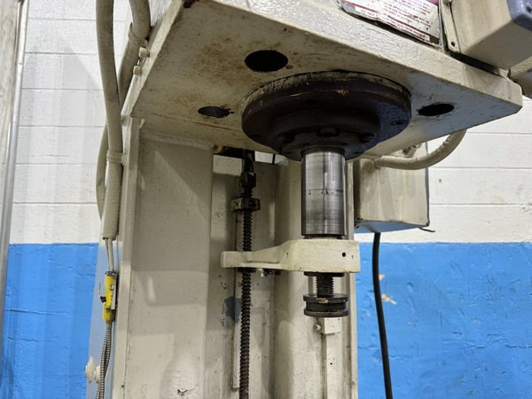 6 Ton, Denison #WR067HC264FSD366A512CE21466100303, C-frame hydraulic press, 12" stroke, 7.5 HP - Image 4