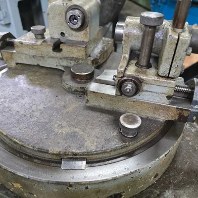 Gleason #4, Universal Gear Tester, 6.75" max. gear diameter, 0°-180° angular range, 800 RPM spindle - Image 5
