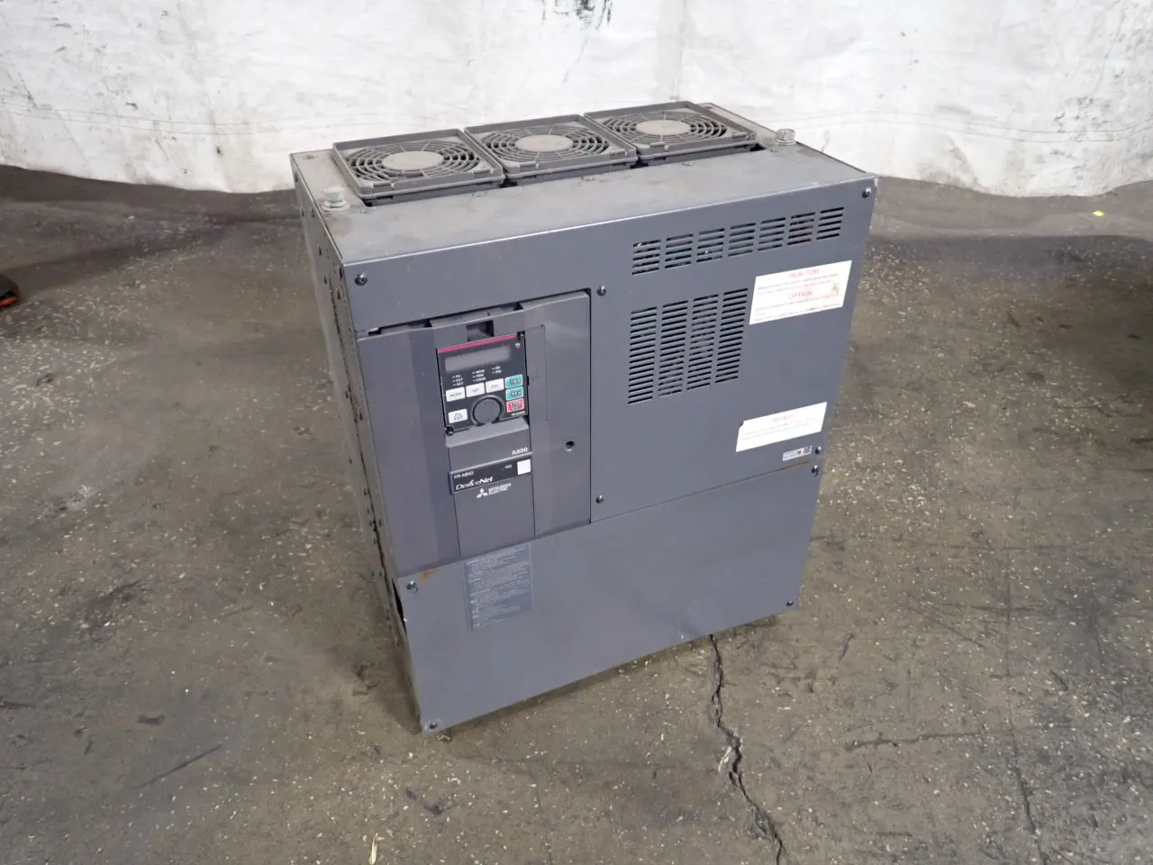 Mitsubishi #FR-A840-02160-1-U6, AC Variable Frequency Drive, 144 A, 380/500 Volts, 2016 - Image 1