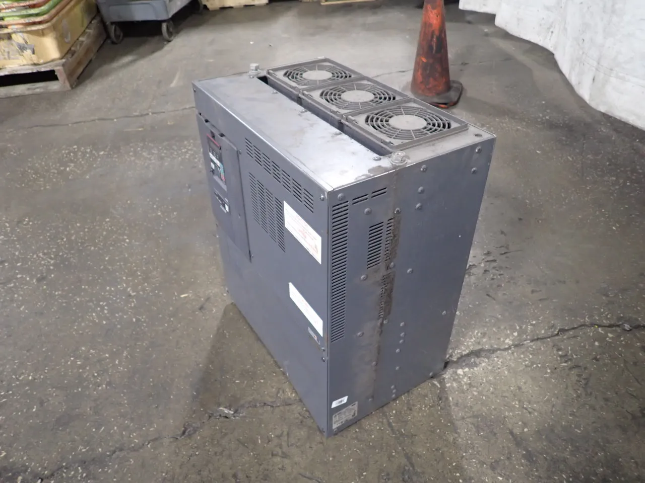 Mitsubishi #FR-A840-02160-1-U6, AC Variable Frequency Drive, 144 A, 380/500 Volts, 2016 - Image 4