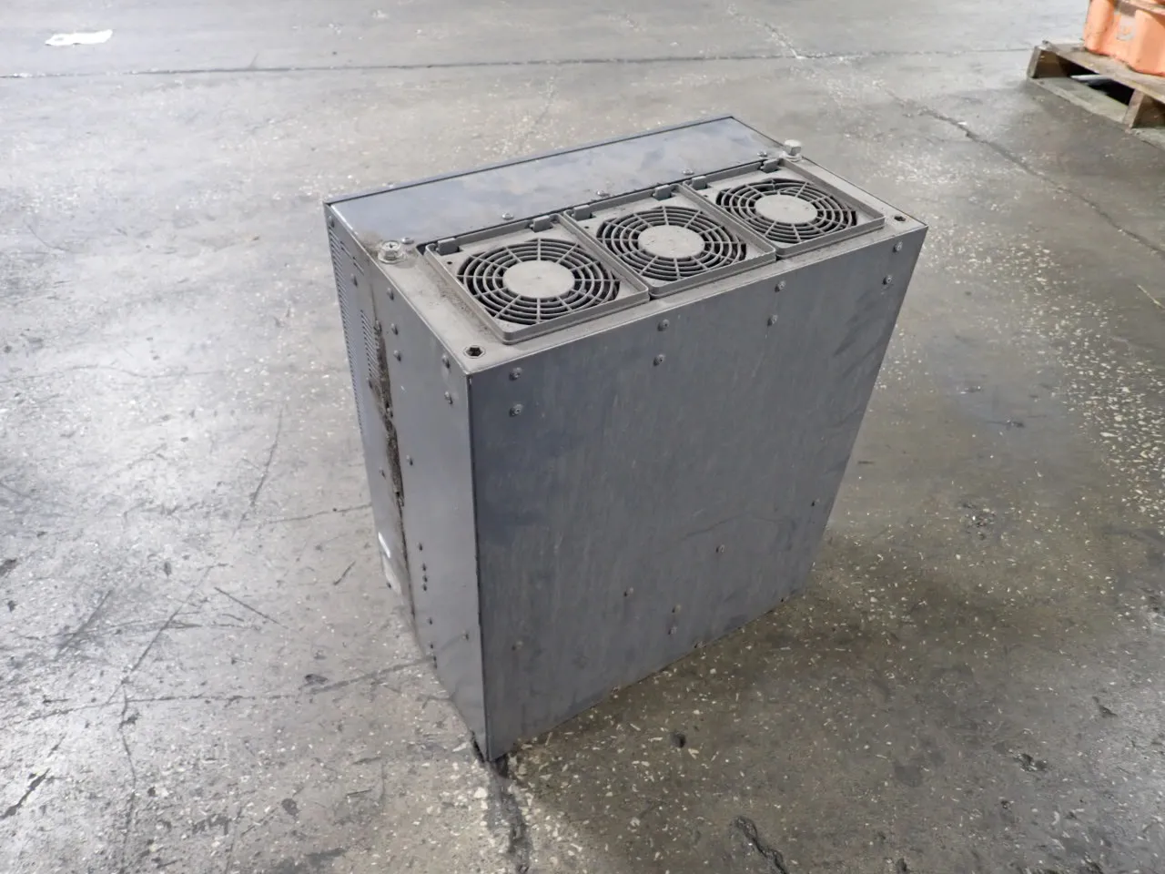 Mitsubishi #FR-A840-02160-1-U6, AC Variable Frequency Drive, 144 A, 380/500 Volts, 2016 - Image 6