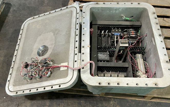 Killark #EXB-182410-N34, Explosion Proof Bolted Enclosure, 18" x 24" x 10" - Image 4
