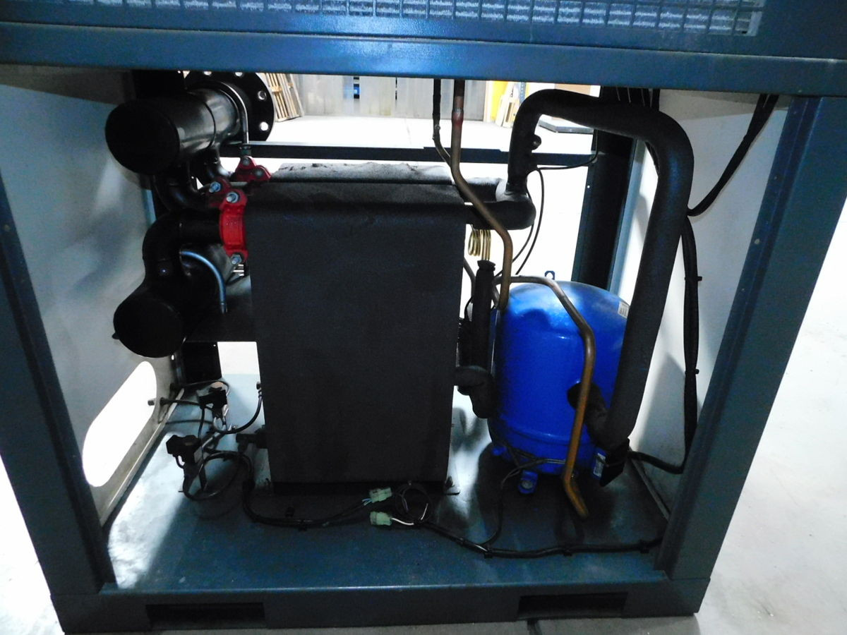 1200 SCFM Gardner Denver #RGD1200A4, Refrigerated Air Dryer, 38 F Dew Point, 480 V., 200 PSI Max - Image 3