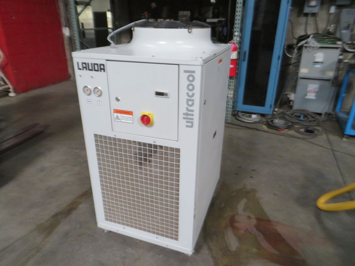 Lauda #UC-0240SP, Chiller, R407C, -15 to 30 C Temp, 80 L/min Flow, 21.1 GPM, 24 KW, 480 V., 3PH, AS IS - Image 1