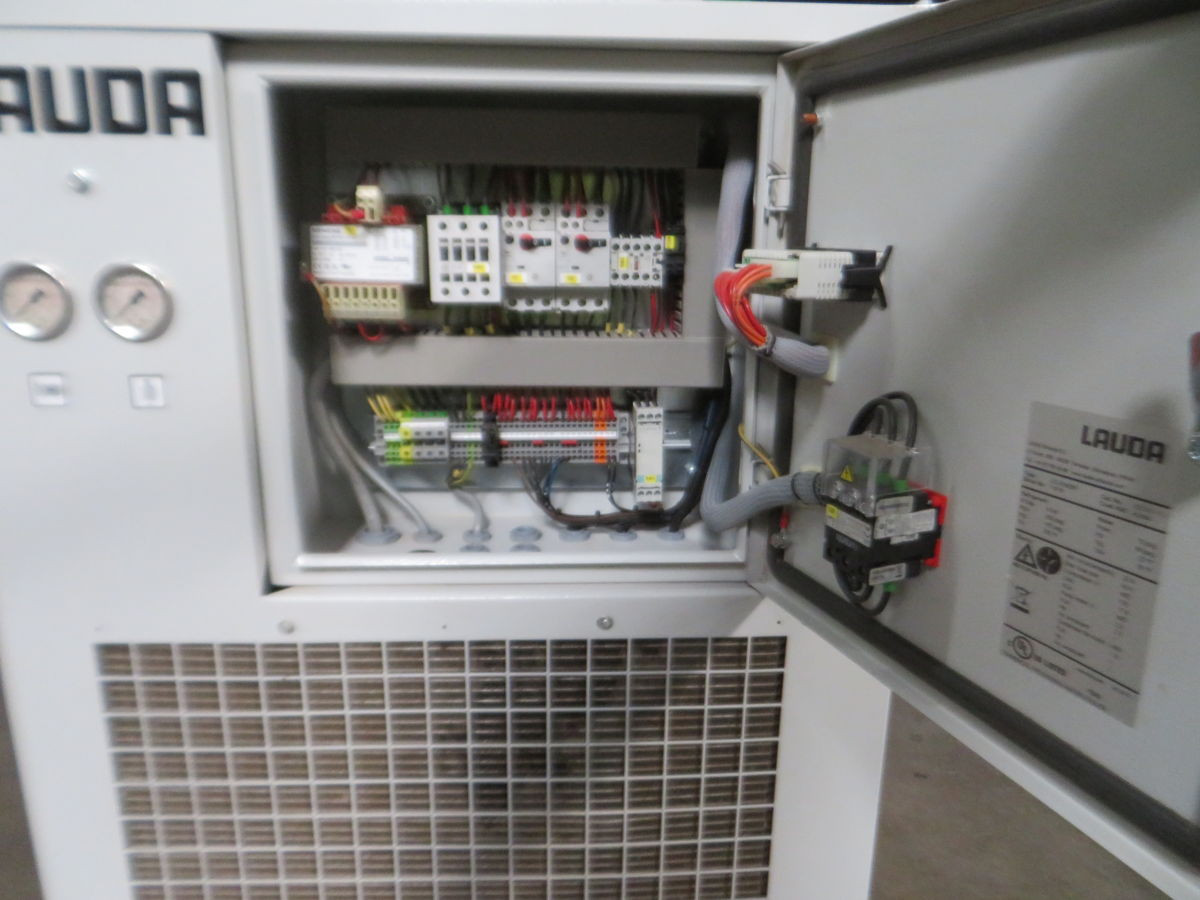 Lauda #UC-0240SP, Chiller, R407C, -15 to 30 C Temp, 80 L/min Flow, 21.1 GPM, 24 KW, 480 V., 3PH, AS IS - Image 6