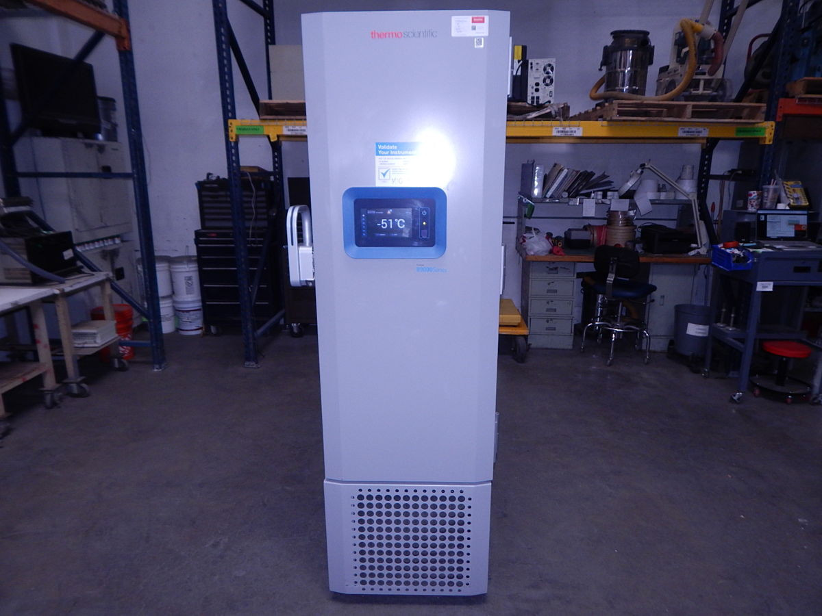 Thermo Fisher Scientific #8930086A, Ultra-Low Lab Freezer, -50 to -86 C Temp, 120 V., 809 L, AS IS - Image 4