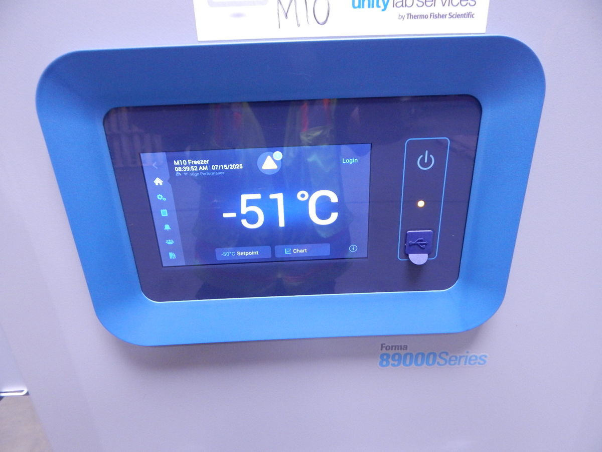 Thermo Fisher Scientific #8930086A, Ultra-Low Lab Freezer, -50 to -86 C Temp, 120 V., 809 L, AS IS - Image 8
