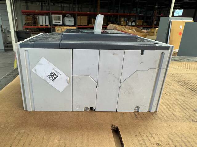 ABB SACE T5S 400 Molded Case Circuit Breaker 600V Untested Surplus - Image 4