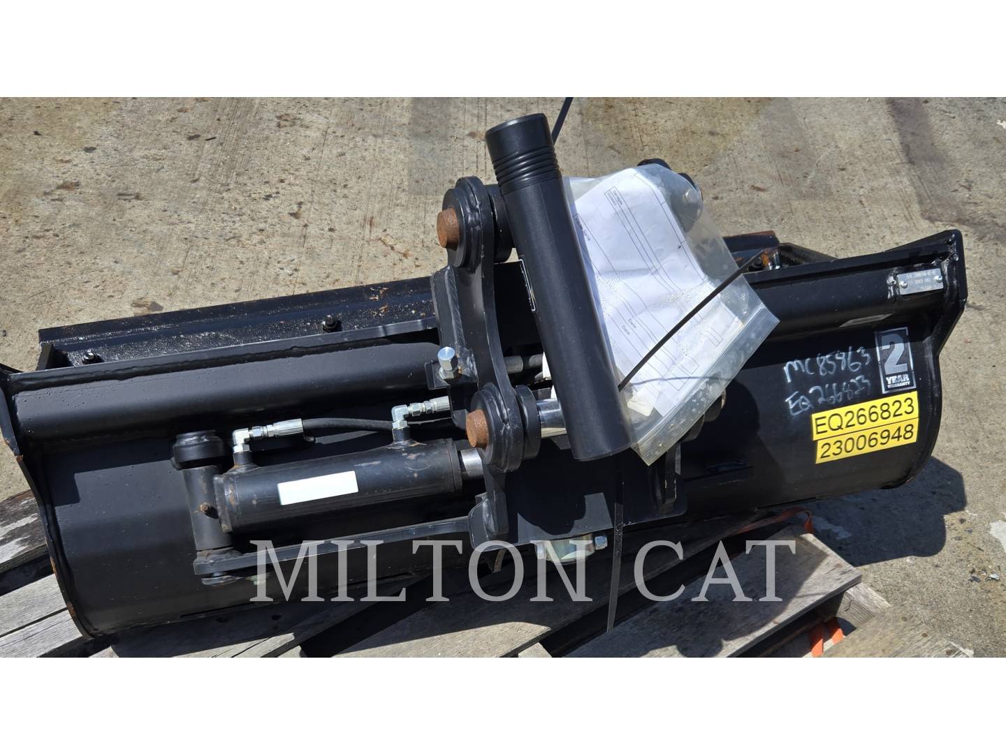 Ami Attachmentst 303-304 48" TILT BUCKET AMI, Bucket, S/N: 23006948-02-02, 2023 - Image 7