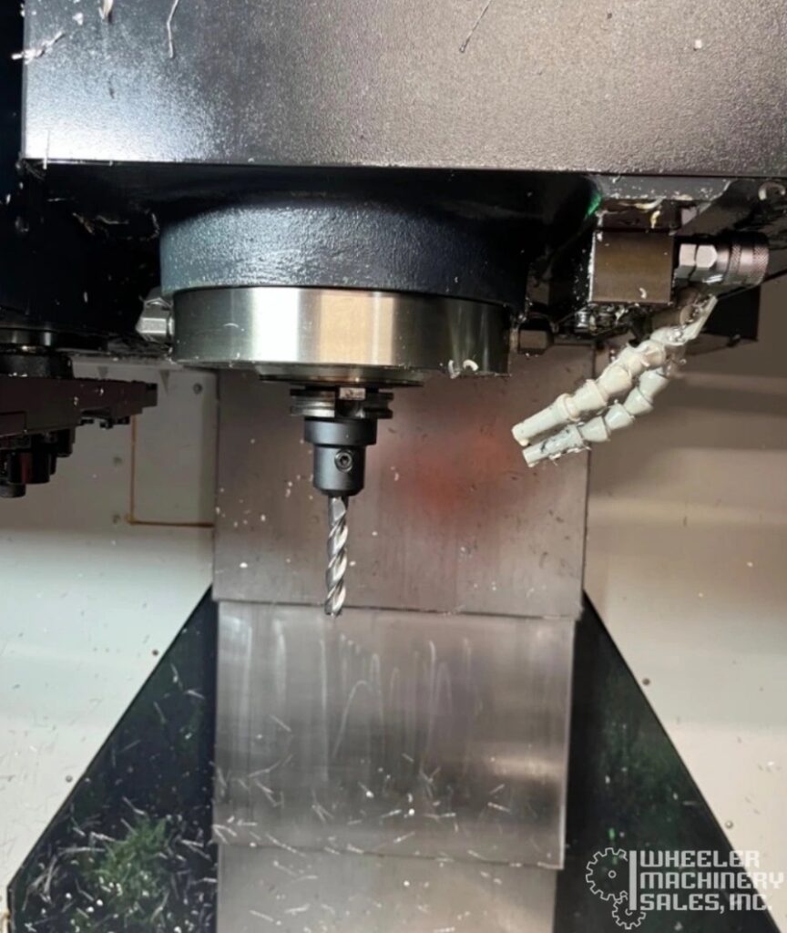 Daewoo Doosan #Mynx-6500, CNC vertical machining center, 3-Axis, Fanuc i, 50" X, 26.4" Y, 24.6" Z, 8000 RPM - Image 4