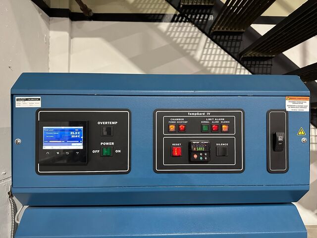 Thermal Product Solutions #T10C-1.5, environmental chamber, -73&deg; to 200&deg;, - Image 3