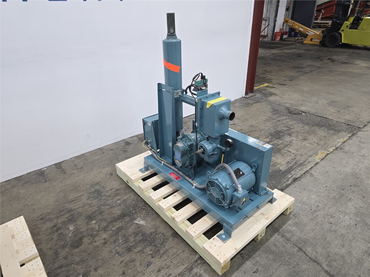 Roots #45-U-RAI-DSL, rotary lobe blower, 7.5 HP Marathon motor, 1766 RPM, 460 V., 3 Ph., Una Dyn package - Image 1