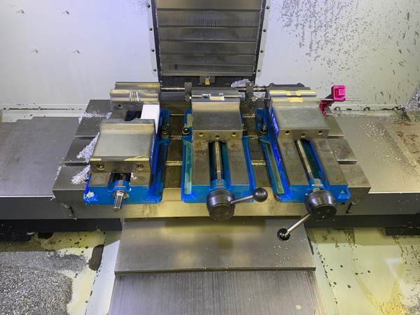 Haas #VF-2SSYT, CNC vertical machining center, 24 automatic tool changer, 30" X, 20" Y, 20" Z, 12000 RPM - Image 3