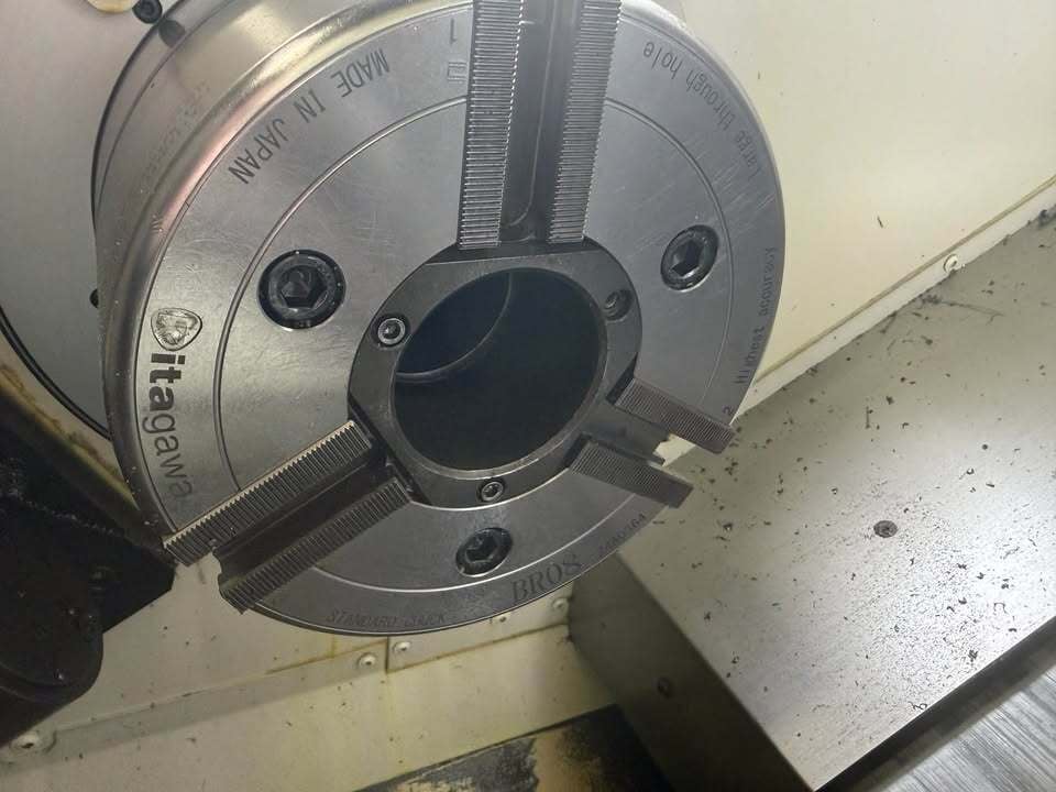 Okuma #Genos-L400II-E, CNC Lathe, 20.4" swing, 16.69" machining length, 8" chuck, 2.7" bar, 15 HP, 3,000 RPM - Image 3