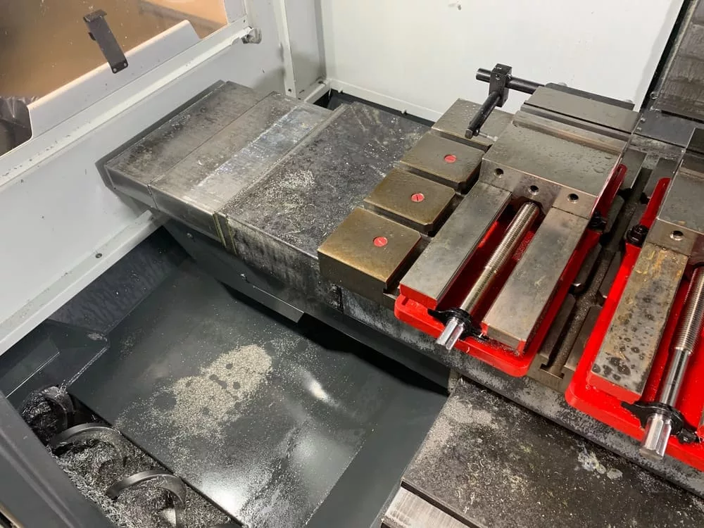 Haas #VM-2, 4-Axis Vertical Machining Center, 30" X, 20" Y, 20" Z, 18" x 36" table, 30 HP, 12,000 RPM, 24 - Image 8