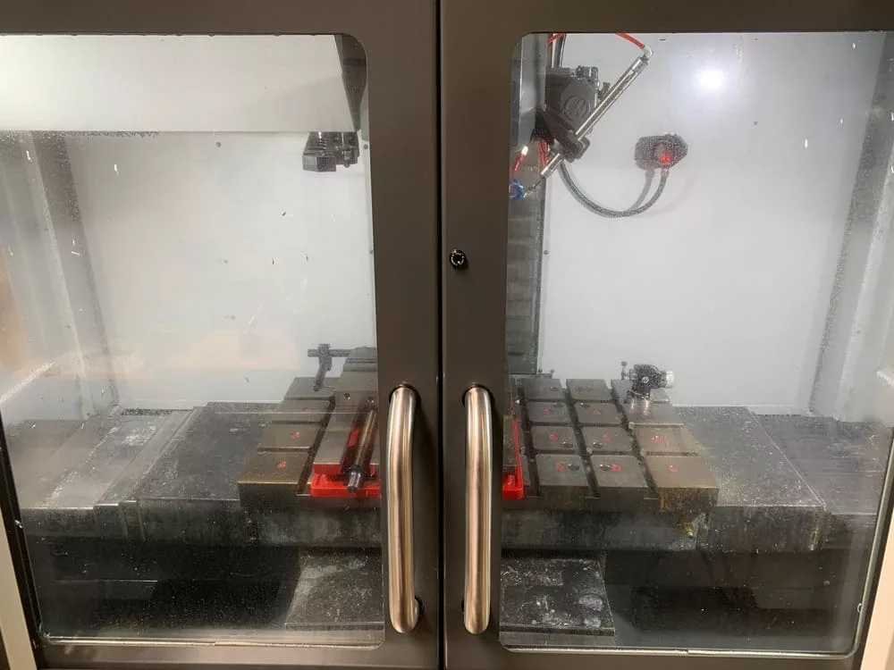 Haas #VM-2, 4-Axis Vertical Machining Center, 30" X, 20" Y, 20" Z, 18" x 36" table, 30 HP, 12,000 RPM, 24 - Image 10