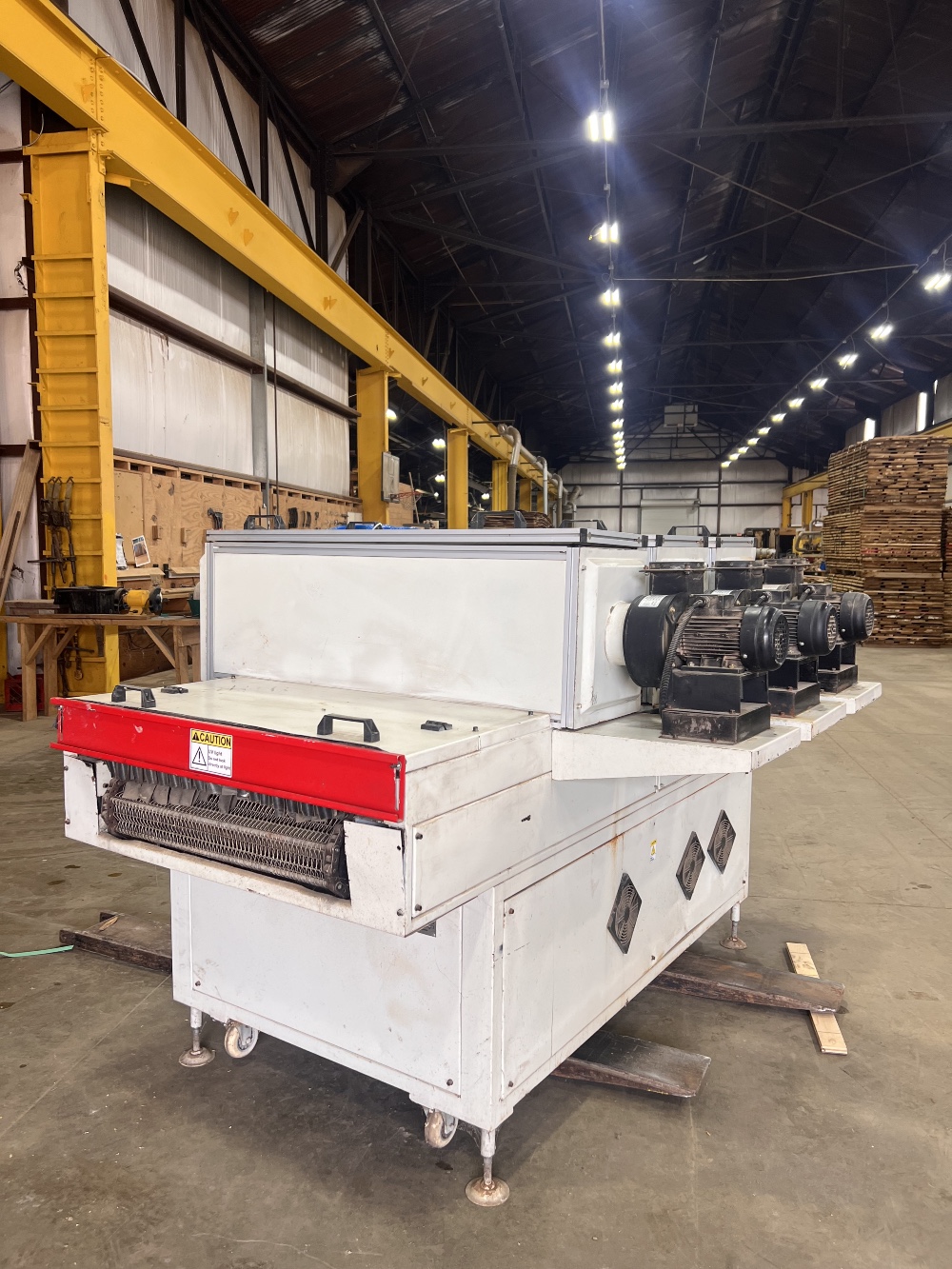 Stanza #STM, UV Finishing line, 24" roll coat, wipers, UV oven - Image 4