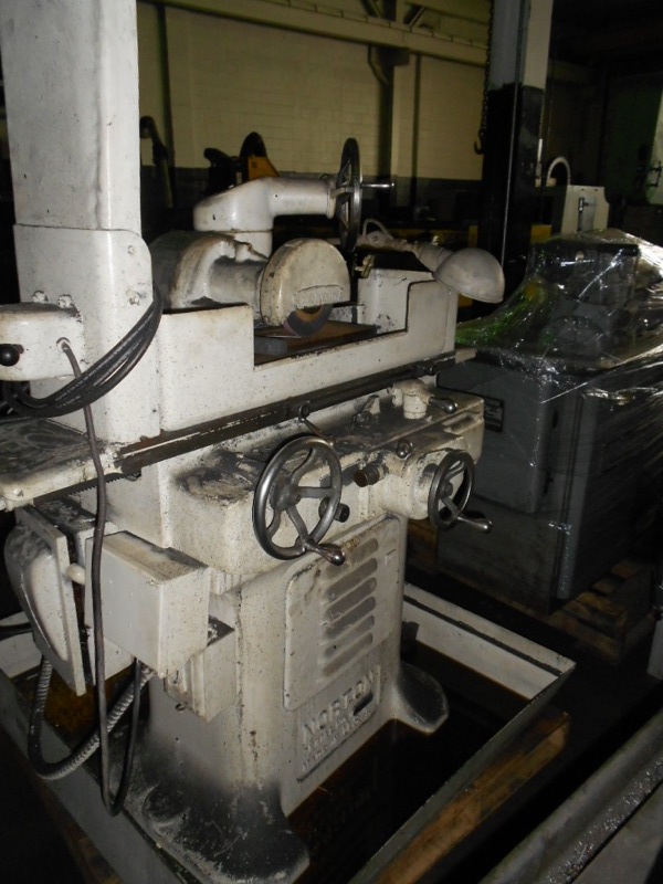 6" x 18" Norton, Manual Surface Grinder - Image 1