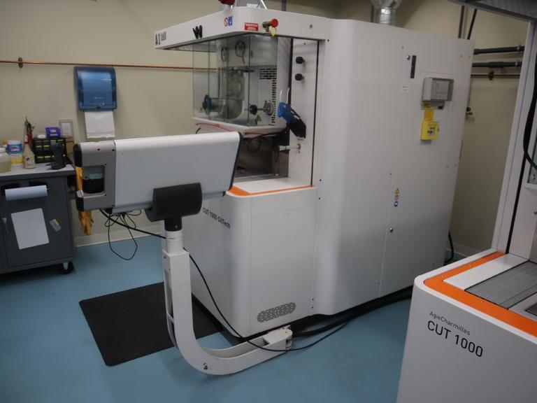 Agie Charmilles #Cut-1000-Oiltech, Wire Electrical Discharge Machine, 8.7" x 6.3" x 3.9" travel, .003-.008" - Image 6
