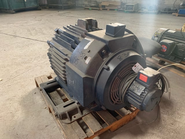 200 HP 1800 RPM Marathon, Frame 445T, TEAOBB, 575 Volts - Image 3