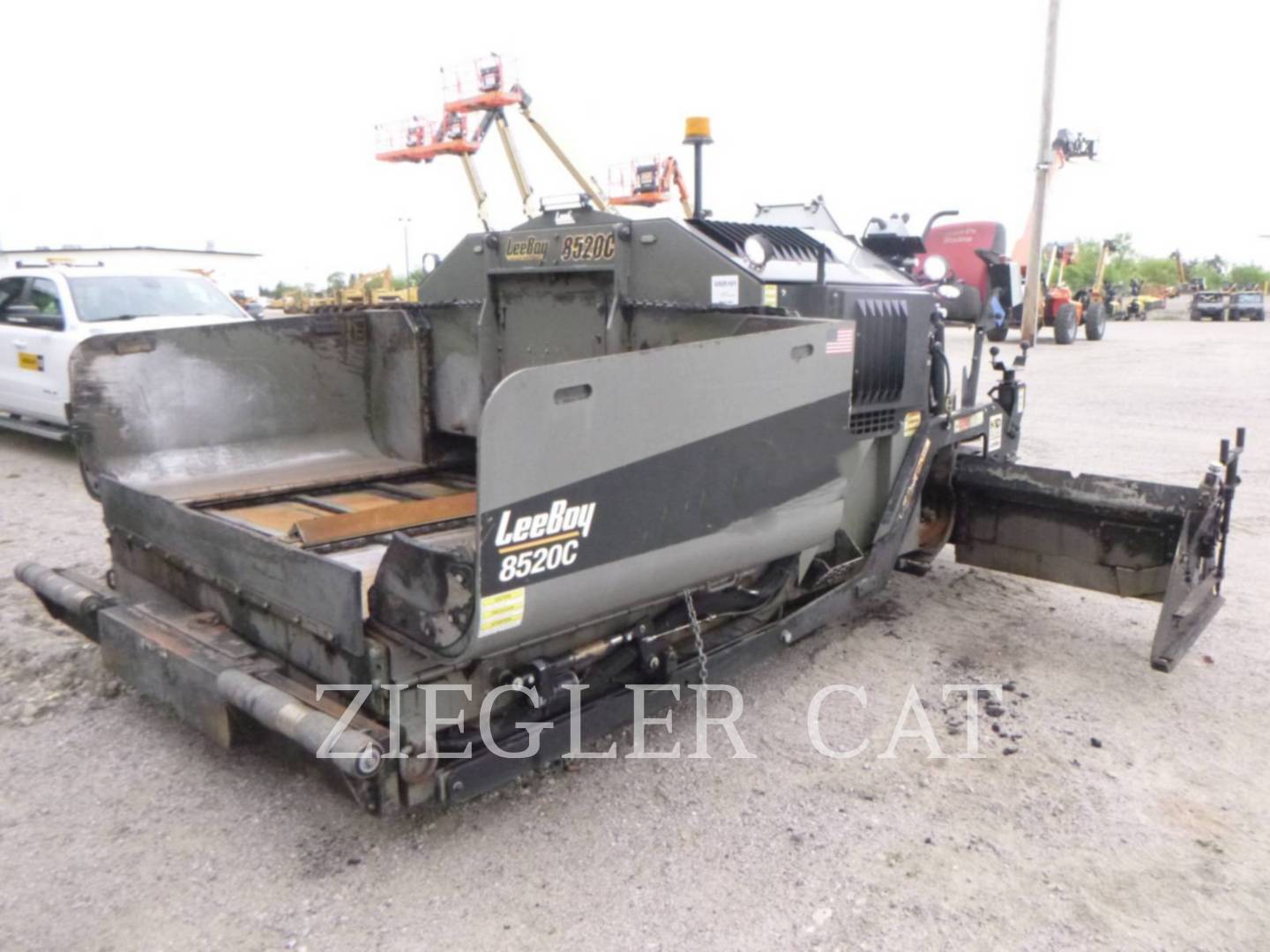 Lee-Boy 8520C, Asphalt Paver, 1436 hours, S/N: 372809, 2023 - Image 1