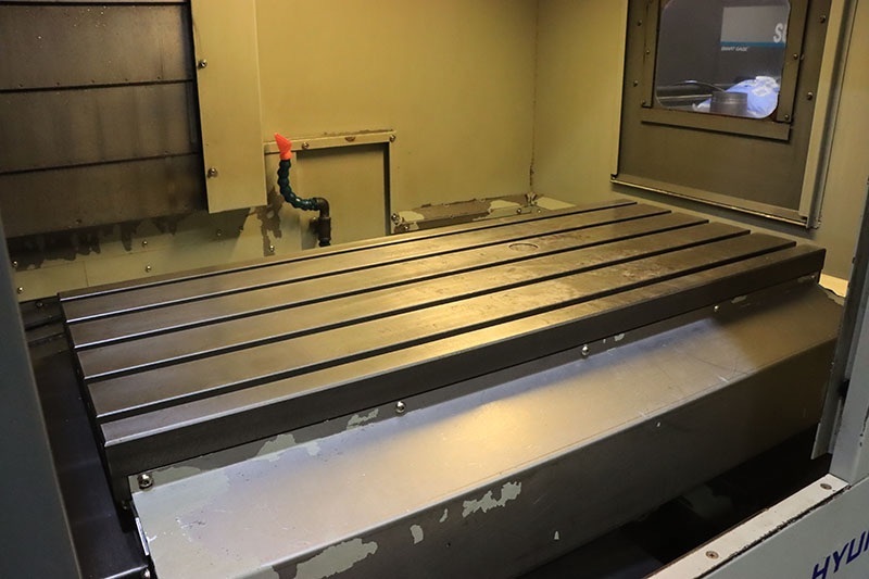 Hyundai Kia #VX500, CNC Vertical Machining Center, 41.7" X, 20.1" Y, 25" Z, 47.2" x 19.7" table, 20 HP - Image 8