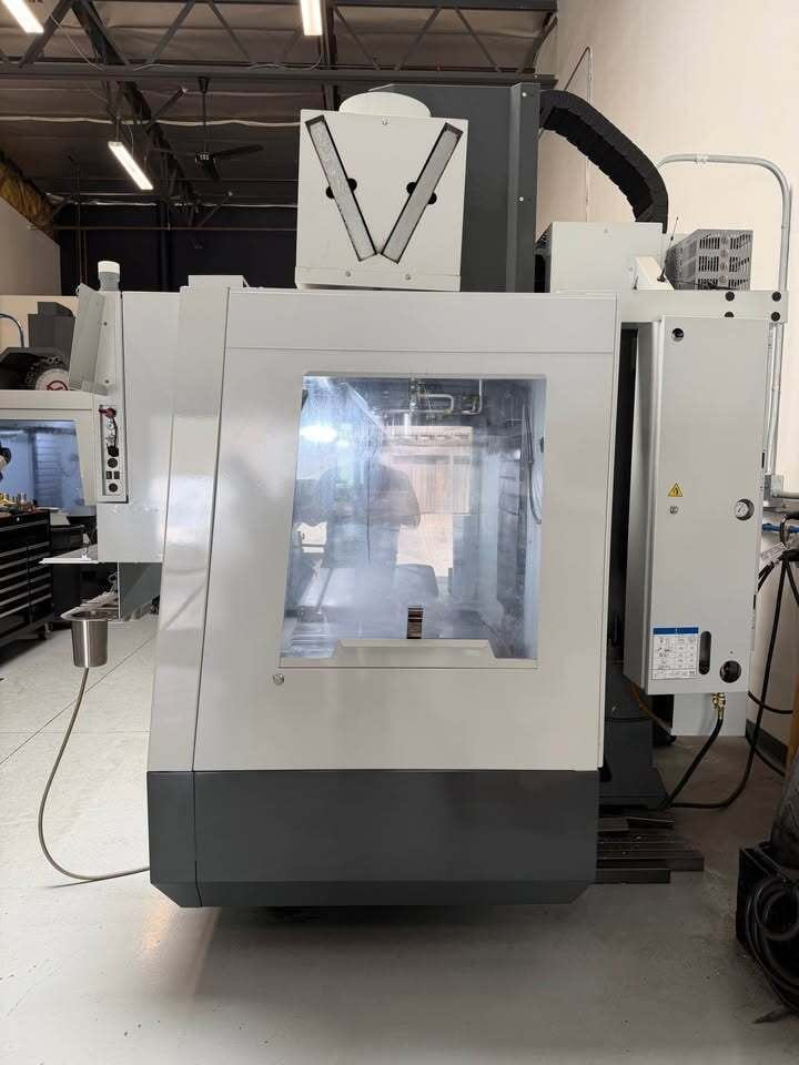 Haas #VF-2SS, 3-Axis CNC Vertical Machining Center, 30" X, 16" Y, 20" Z, 36" x 14" table, 30 HP, 12,000 RPM - Image 3