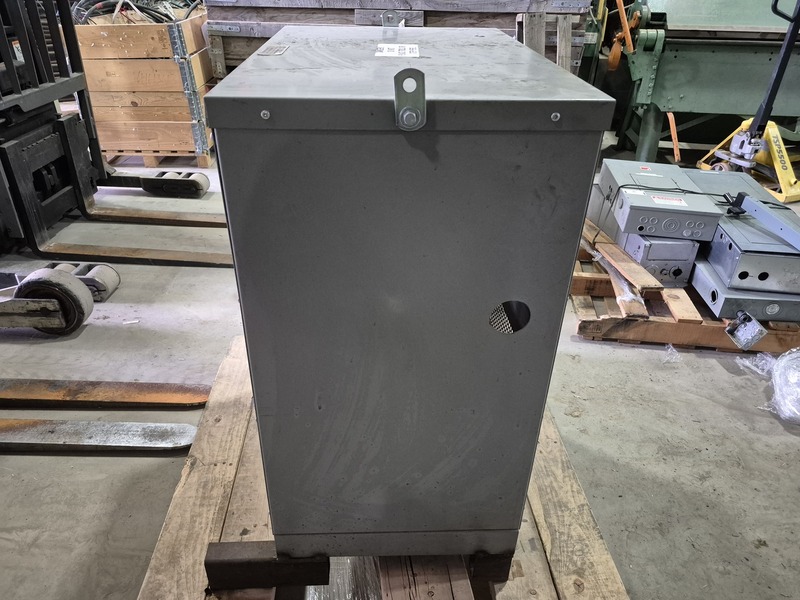225 KVA 600 Primary, 240 Secondary, Marcus Transformer #MAT225A3, Dry Type Transformer, Nema 1 - Image 4