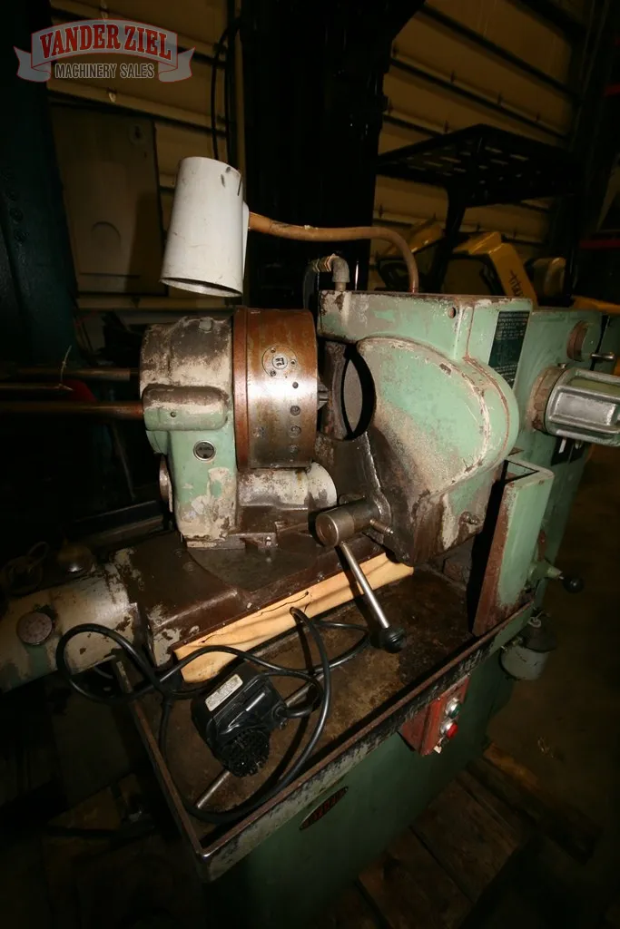 1/2" to 3" Oliver #600, tool grinder with automatic feed, 9" chuck, 9" x 2" x 5" grinding wheel, 2 HP, 11215 - Image 8