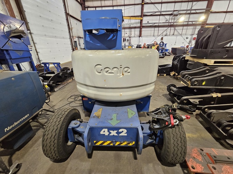 Genie #Z-45/25-DC, Articulated Boom Lift, 1999 - Image 5