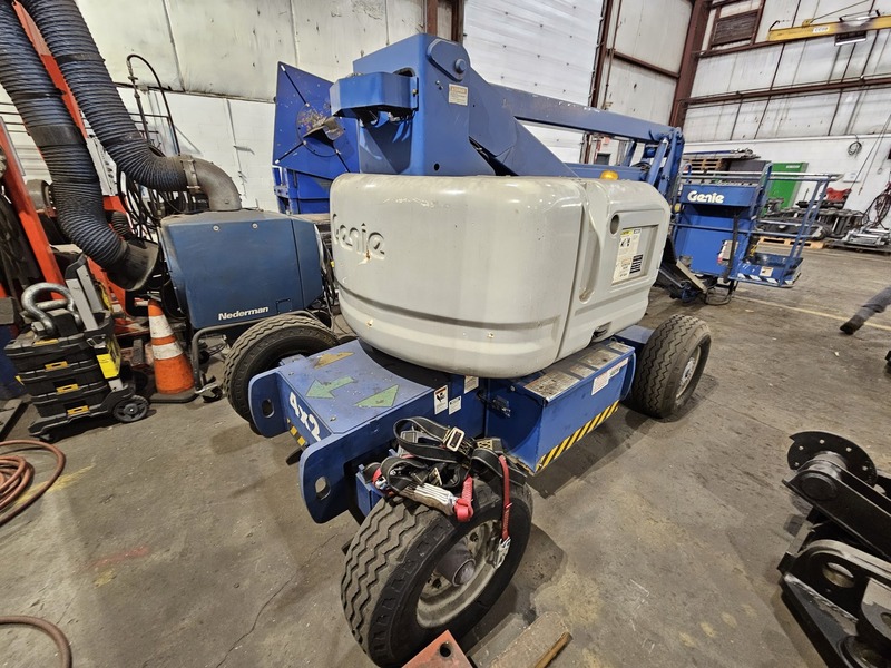 Genie #Z-45/25-DC, Articulated Boom Lift, 1999 - Image 6