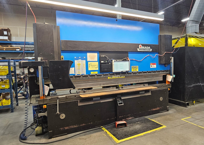 220 Ton, Amada #HFB0, CNC Hydraulic Press Brake, 1997 - Image 4