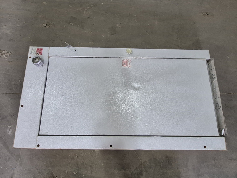 Master-Bilt #V38RC088, Door Panel Assembly 956R, new surplus - Image 3