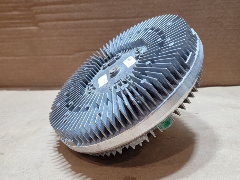 Volvo #21968941, Fan Clutch Assembly, new surplus - Image 4