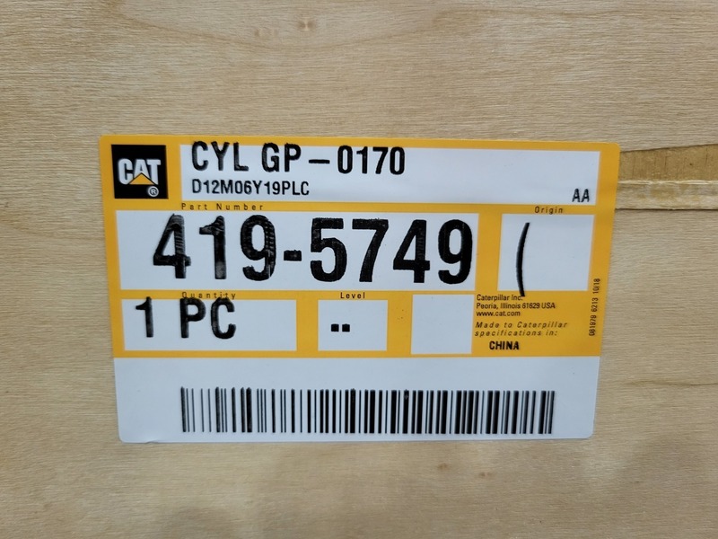 Caterpillar #419-5749, Hydraulic Cylinder, new surplus - Image 2