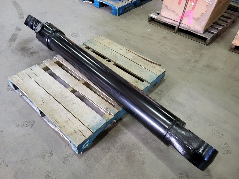 Caterpillar #419-5749, Hydraulic Cylinder, new surplus - Image 3