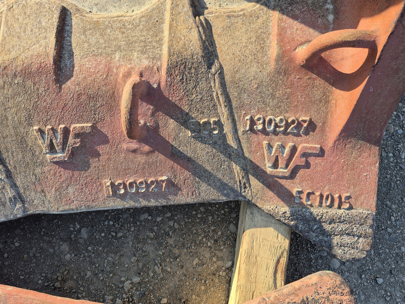 Esco, 100" Excavator Bucket Lip, like new - Image 9