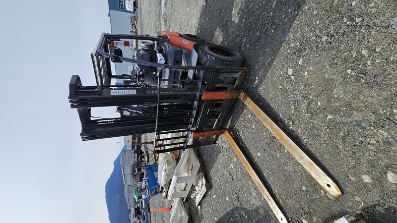 6,500 lb. Toyota #8FGU32, dually forklift, LPG, 187" lift, 3-stage mast, cushion tires, sideshift, 2,746 - Image 7