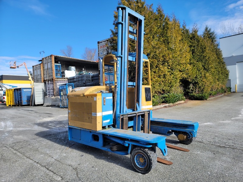 8,000 lb. Omega Design #4DH12-08Q-48P, forklift, 15" lift, 2-stage mast, solid tires, 37 hours, 2005 - Image 4