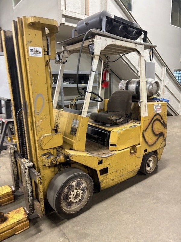 8,000 lb. TCM #FCG36N5, forklift, LPG, 189" lift, 3-stage mast, cushion tires, 7,895 hours, 1984 - Image 3