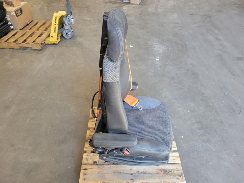Caterpillar #384-6165, Seat Assembly Suspension, new surplus - Image 6