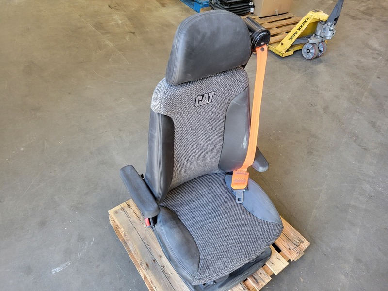 Caterpillar #384-6165, Seat Assembly Suspension, new surplus - Image 7