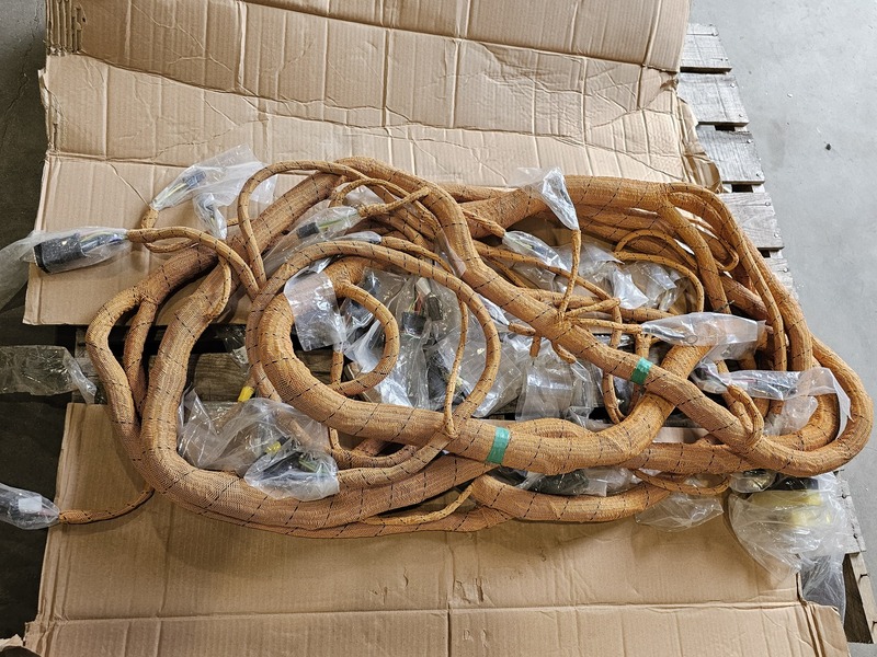 Caterpillar #298-4577, Harness Assembly, new surplus - Image 6