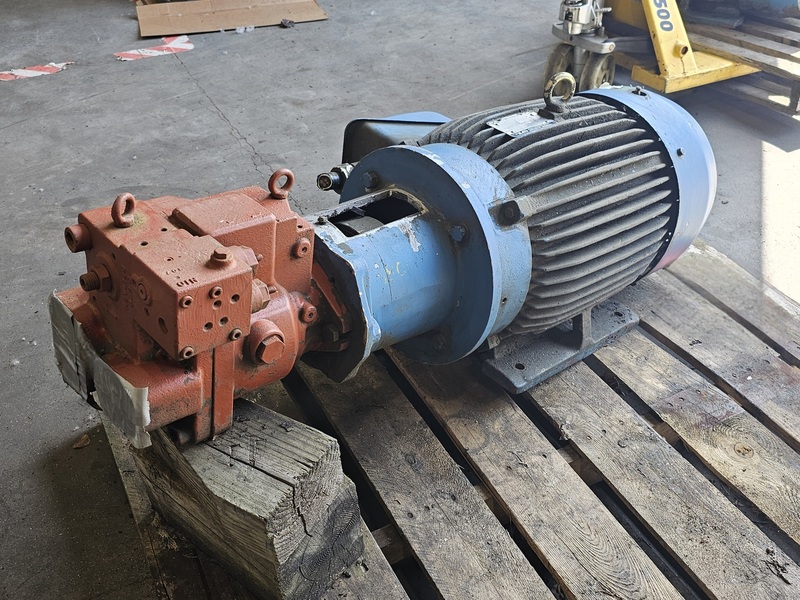 Kawasaki #K3VL112/B-1RRXS-P0, 112 cc/rev Hydraulic Piston Pump w/ Motor - Image 8