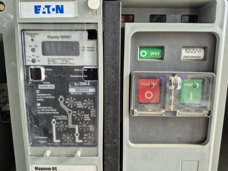 3200 Amps, Eaton Cutler-Hammer #MDS632, 3 phase magnum ds circuit brea, 2019 - Image 3