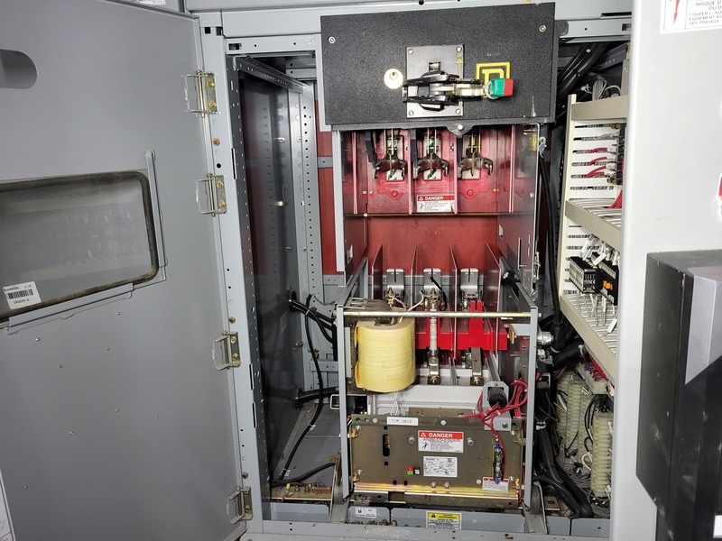 Square D #MG44D, ISO-Flex 4160 Volts Medium Voltage MCC w/ 1x SL50W430 & 3x SL50W Vacuum Contactors, 2002 - Image 4