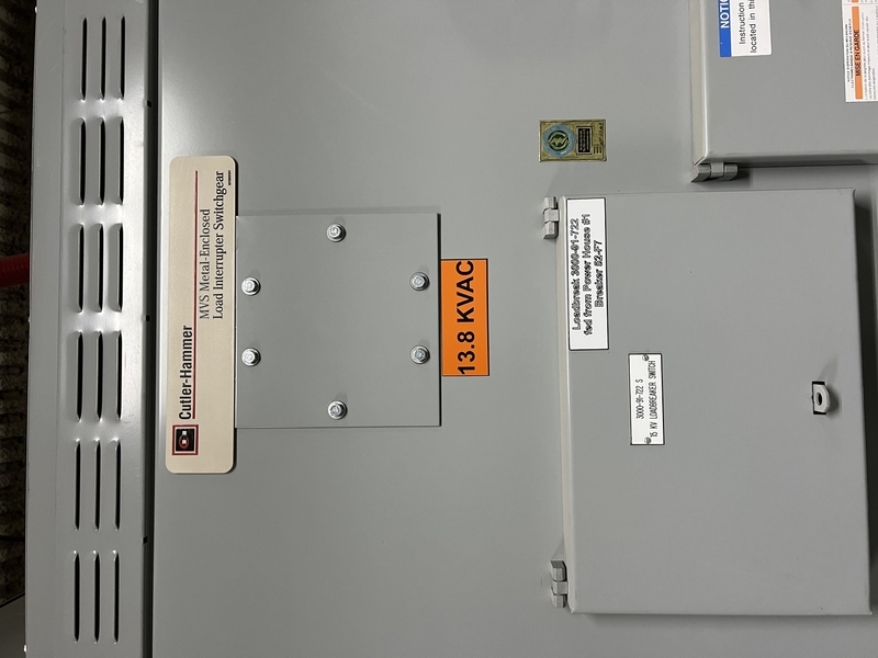 Cutler-Hammer, MVS 13800 Volts Load Interrupter Switch, 3200 Amps - Image 2
